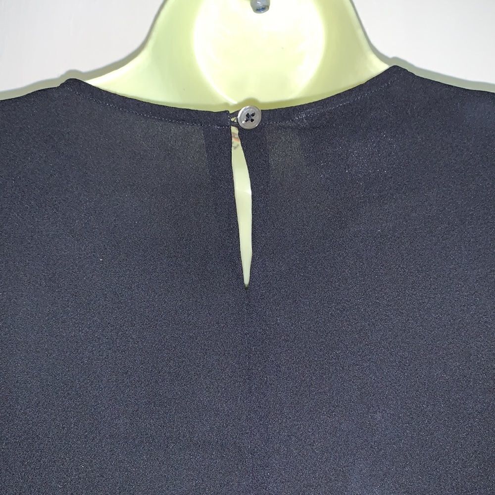 ‎Vtg Episode black silk short sleeved blouse - Picture 6 of 8